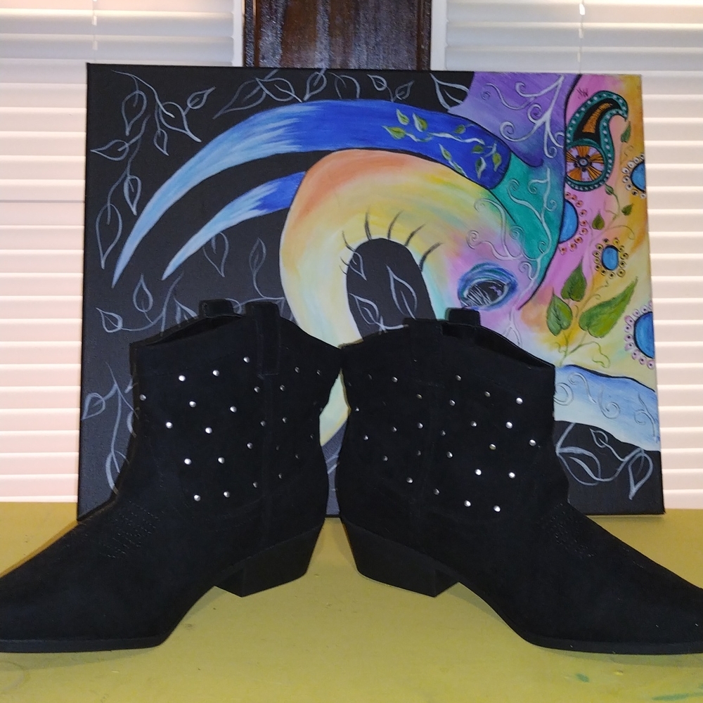 Sam Edelman Boots Circus